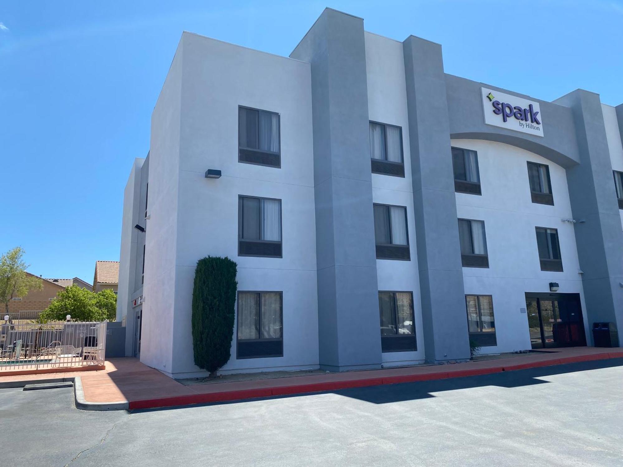 Surestay Plus Hotel By Best Western Yucca Valley Joshua Tree Екстер'єр фото